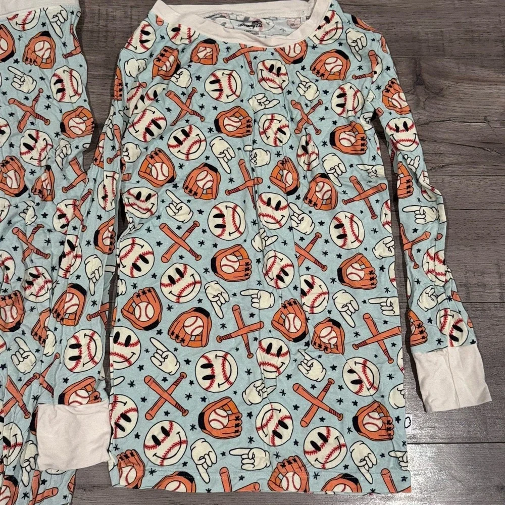 Bamboo Baseball Pajamas Size 9/10 Dreamy Zzz Dream Big Little Co PJs Smily Face